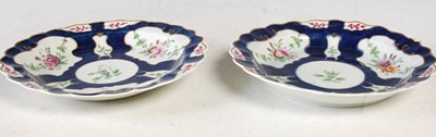 Lot 288 - A pair of 18th century Worcester blue scale...
