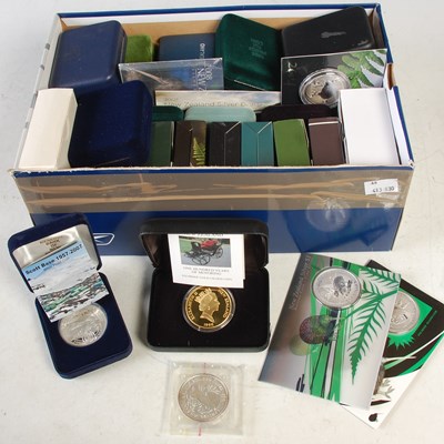 Lot 339 - A box of assorted silver, gold plated and...