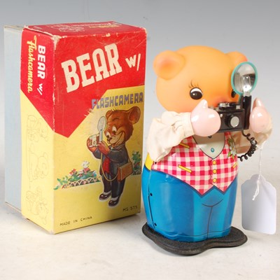 Lot 399 - A mid-century Chinese bear with flash camera...