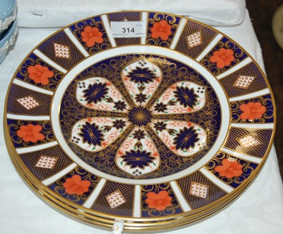 Lot 314 - Four Royal Crown Derby 'Old Imari' pattern...