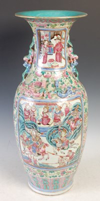 Lot 406 - A Chinese porcelain Famille Rose Warrior vase,...