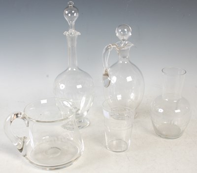 Lot 436 - A collection of glassware to include a pair of...