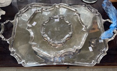 Lot 476 - A group of three electroplated Armorial...