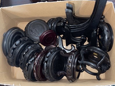 Lot 479 - A box of assorted carved and pierced hardwood...