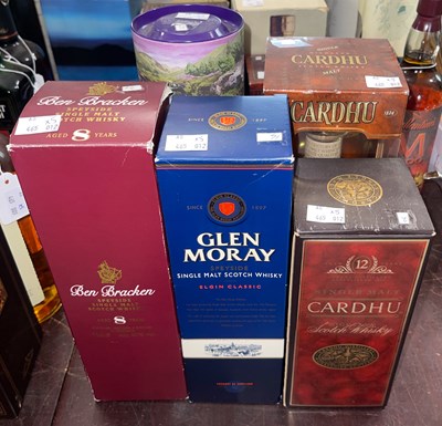 Lot 494 - Five boxed bottles of Scottish single malt...
