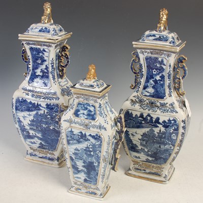 Lot 506 - A garniture of three Chinese porcelain blue...