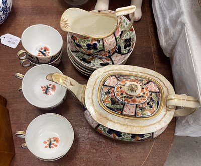 Lot 514 - A 19th century English Japan pattern part...