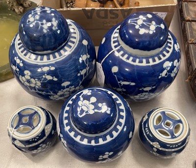 Lot 536 - A group of five assorted blue and white...