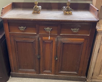 Lot 732 - A late 19th century Scottish pine kitchen...