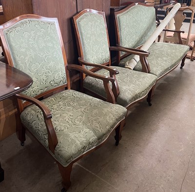 Lot 781 - An Edwardian mahogany and boxwood lined...