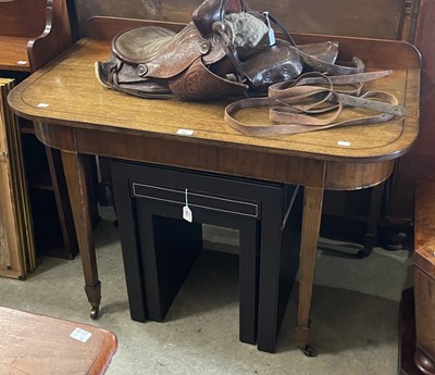 Lot 804 - A 19th century mahogany and boxwood lined...