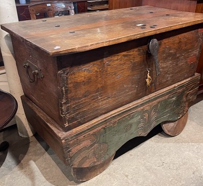 Lot 851 - A vintage red and green stained wood coffer on...