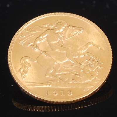 Lot 318 - A George V gold half-sovereign, dated 1913.