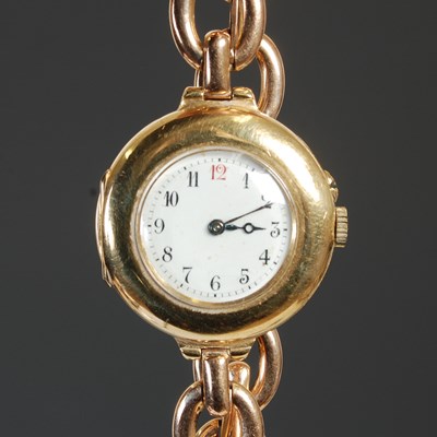 Lot 248 - An 18ct gold cased ladies wristwatch with...