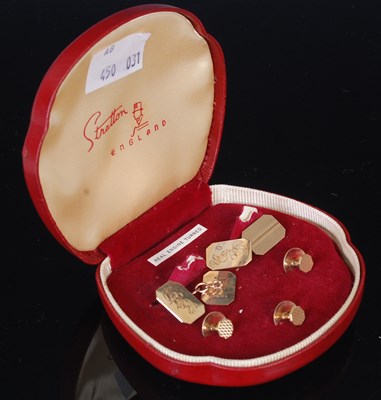 Lot 297C - A cased set of gentleman’s 9ct gold cufflinks...