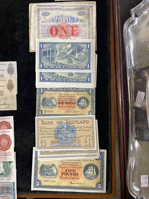 Lot 270 - A collection of early to mid 20th century...