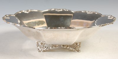Lot 118 - A London silver octagonal shaped bowl raised...