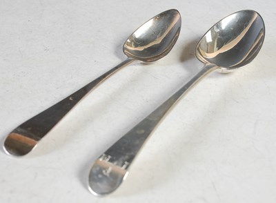 Lot 121 - A collection of silver flatware to include a...