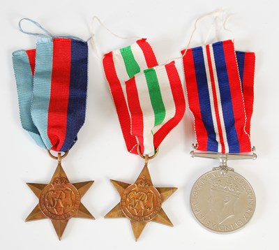 Lot 162 - A group of Great War and Second World War...