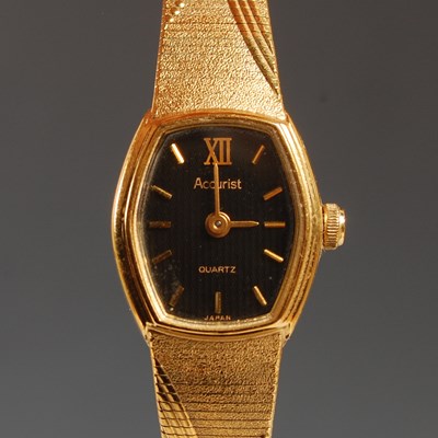 Lot 185 - A ladies gold plated Accurist Quartz...