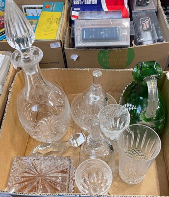 Lot 354 - A collection of assorted glassware to include...