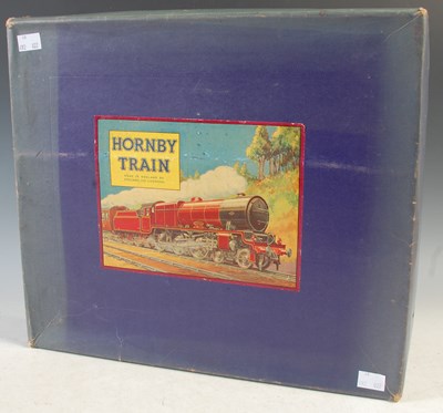 Lot 393 - A boxed vintage Hornby Clockwork no.101 Tank...