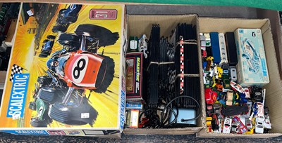 Lot 425 - A vintage Scalextric Sports Set 31; another...