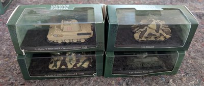Lot 436 - A box of assorted vintage military toy...