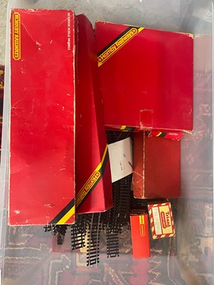 Lot 428A - A collection of assorted Hornby railway track,...