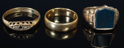 Lot 233D - Three various 18ct gold rings to include a...