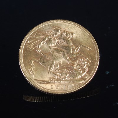 Lot 242 - A George V gold sovereign dated 1912.