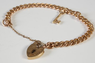 Lot 250 - A vintage yellow metal bracelet stamped '9c',...