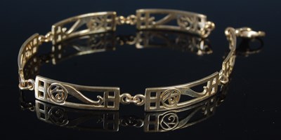 Lot 257 - A 9ct gold Charles Rennie Mackintosh style...