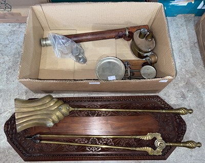 Lot 428F - A box of assorted items to include postage...