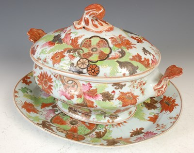Lot 421 - A Chinese porcelain famille rose 'tobacco leaf'...
