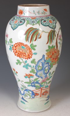 Lot 413 - A Samson porcelain jar decorated in the...