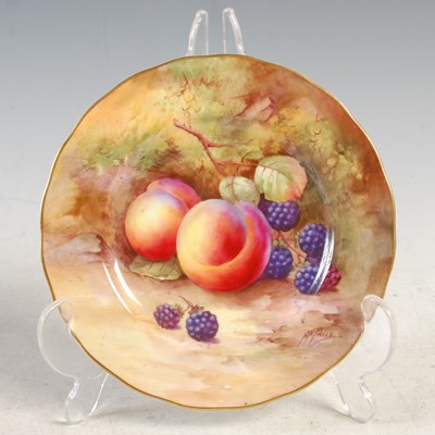 Lot 21 - A small Royal Worcester hand-painted side...