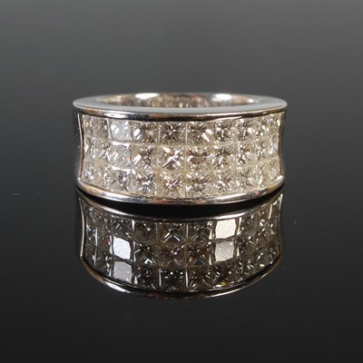 Lot 100 - Lewis Grant, an 18ct white gold diamond...