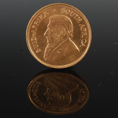 Lot 103 - A 1974 South African gold Krugerrand.