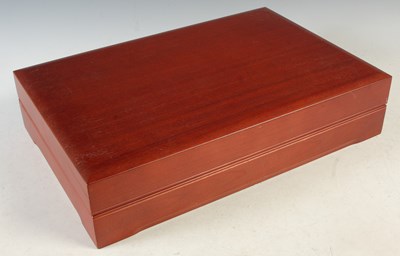 Lot 161 - A late 20th century eight place setting silver...