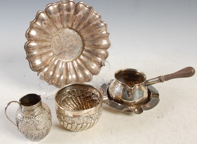 Lot 163 - A collection of assorted silver to include a...