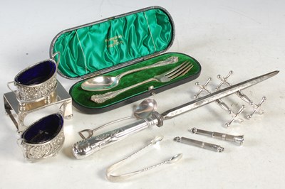 Lot 161 - A collection of assorted silverware to include...