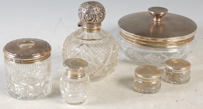 Lot 186 - A Birmingham silver mounted cut glass circular...