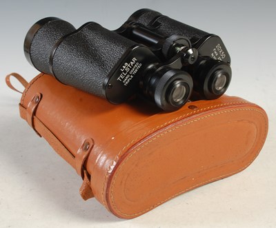 Lot 337 - A pair of L&G Telstar 20 x 50 field binoculars,...