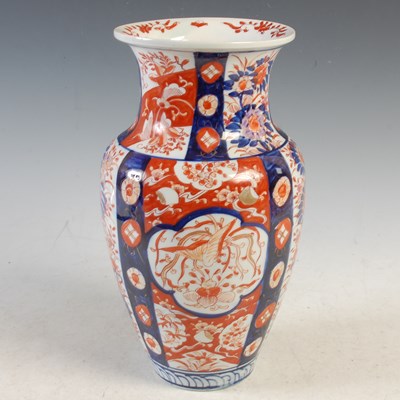 Lot 388 - A Japanese Imari porcelain vase, late 19th/...