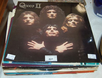 Lot 427 - A group of various vintage records to include...