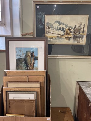 Lot 648 - A collection of fourteen assorted decorative...