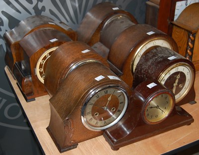 Lot 437 - A group of nine assorted mantle clocks to...