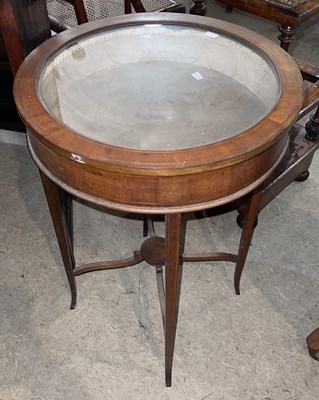 Lot 742 - An Edwardian mahogany and boxwood lined...