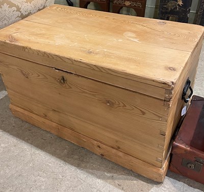 Lot 752 - An antique pine kist, the hinged rectangular...